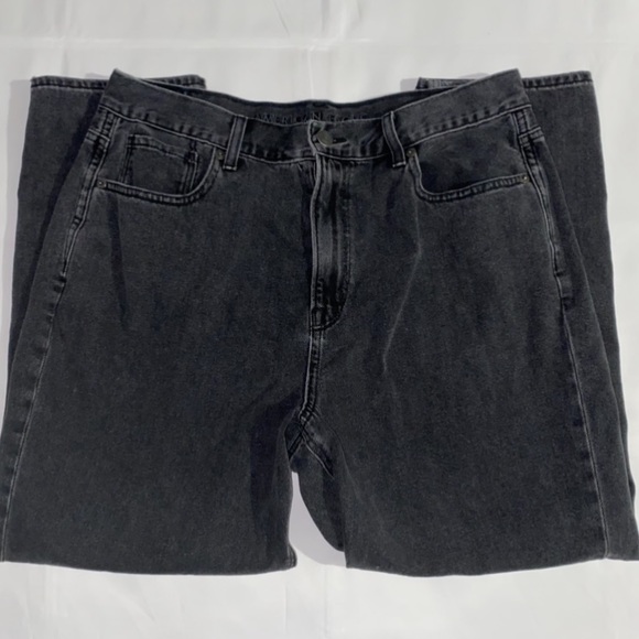 American Eagle Black Denim Mom Jeans - Picture 4 of 11